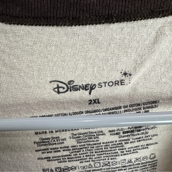 Disney Store Dwarfs Emotions Shirt Size 2XL - Picture 3 of 6